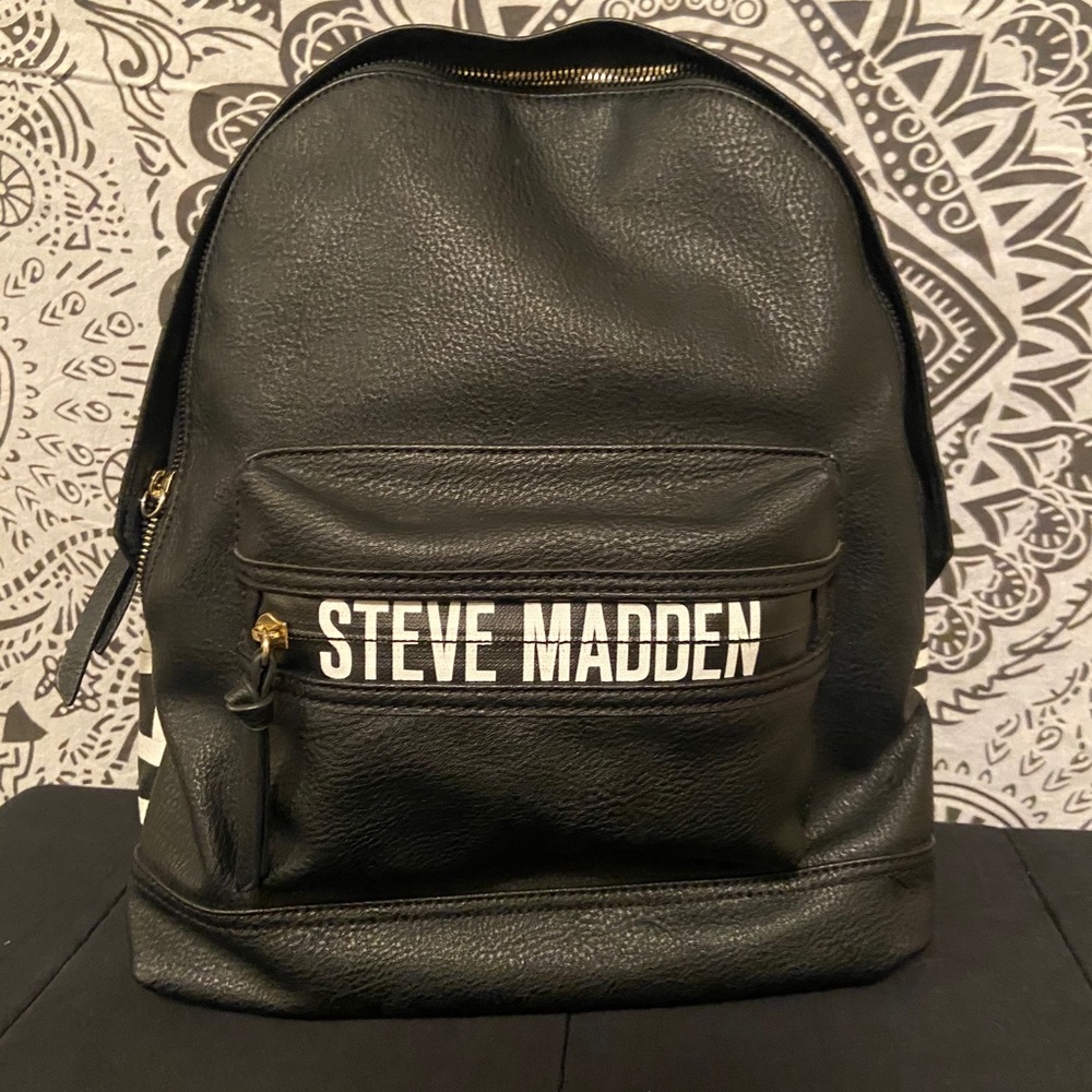 Steve Madden back pack